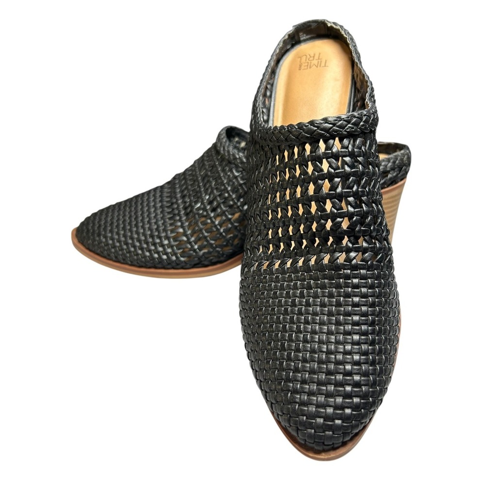 Time and Tru Woven Heeled Mules Womens Size 9 Black Chunky Heels Comfort Sandals